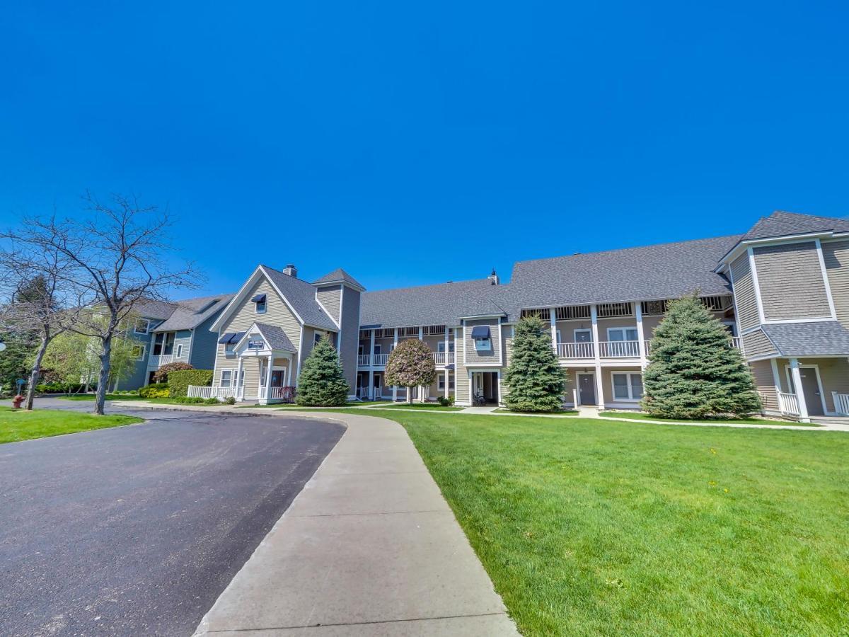 115 Water Street Inn Boyne City Exterior photo